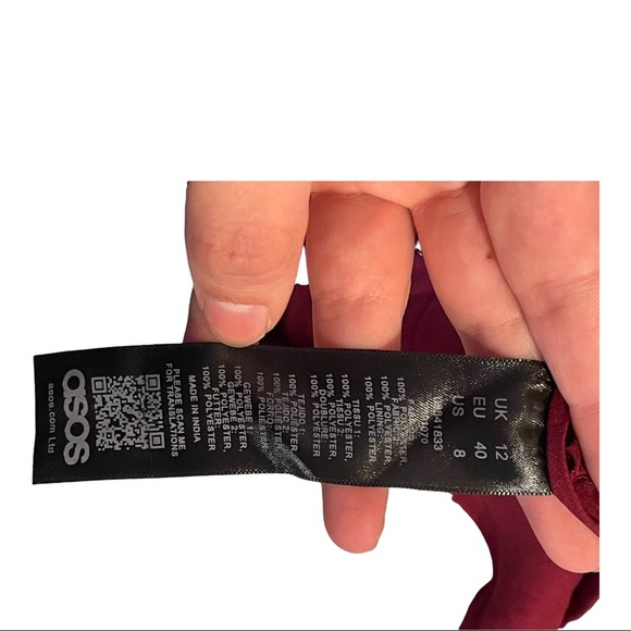 One shoulder Tulle Gown - Picture 9 of 9